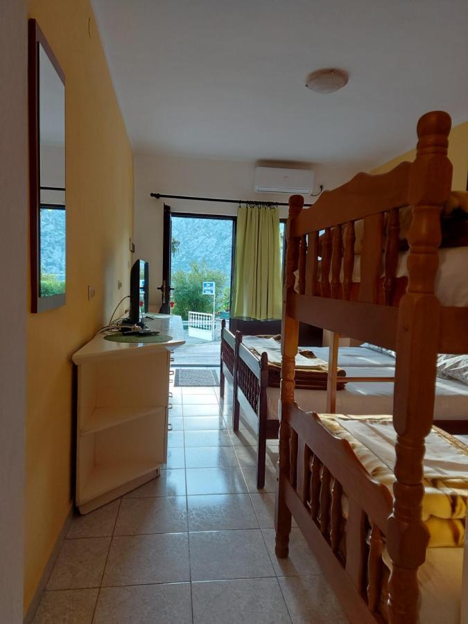 Apartment Cizek Kotor Quarto foto